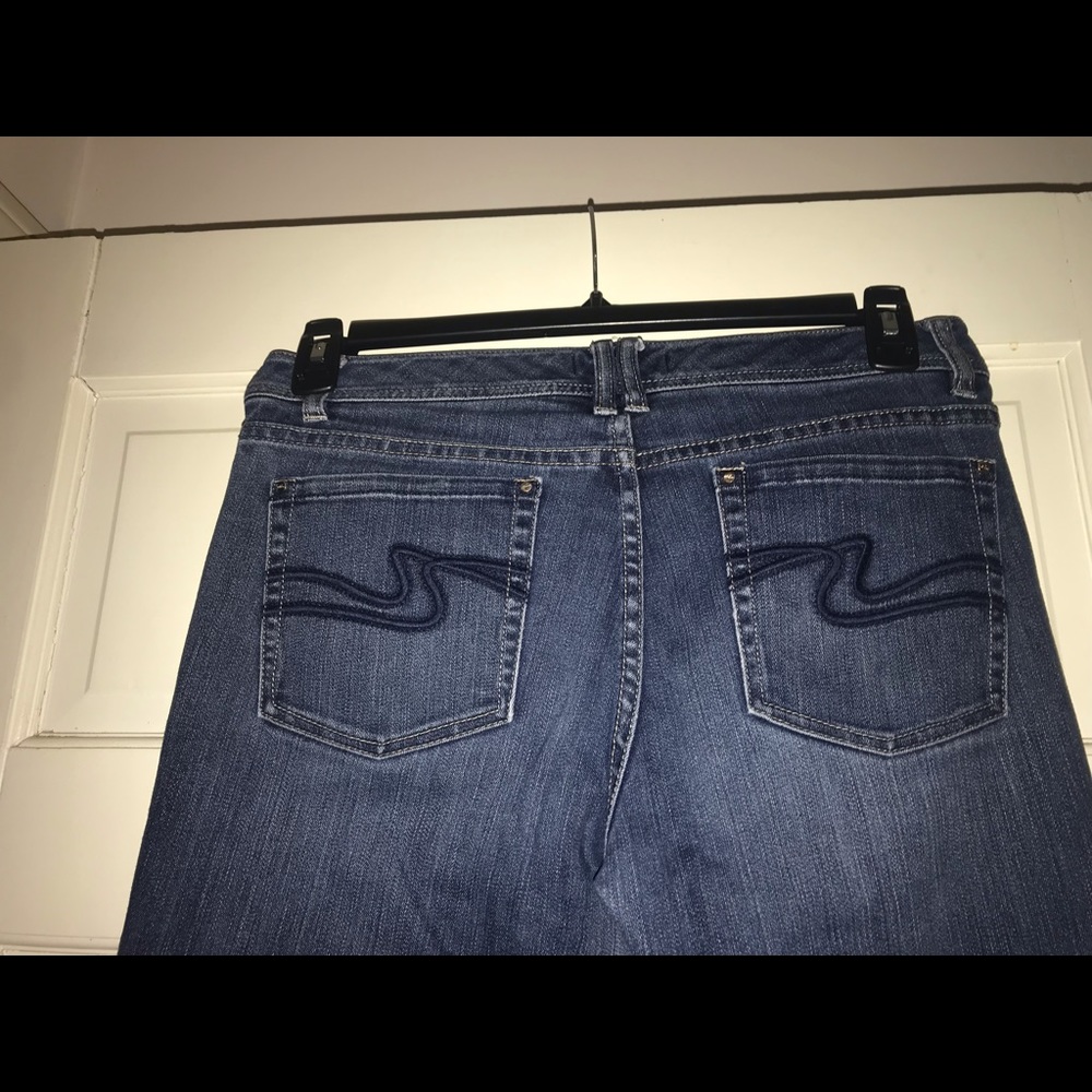 White House Black Market Jeans